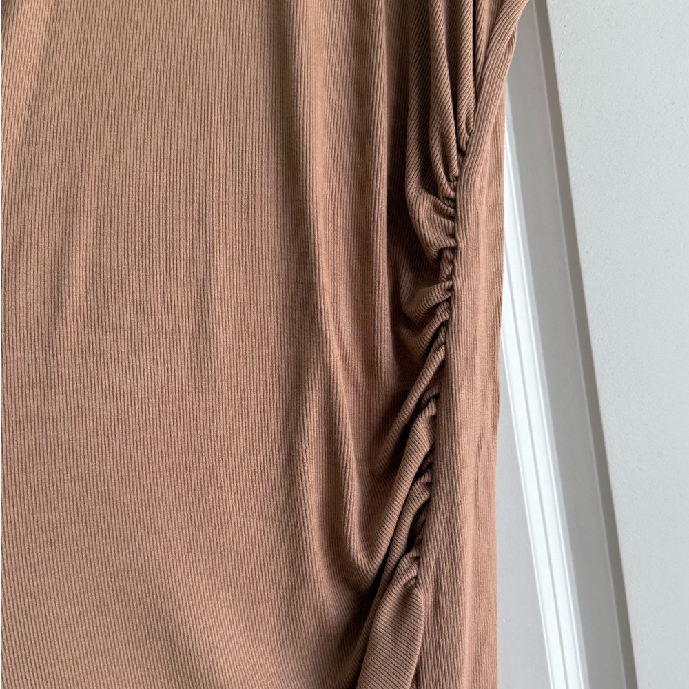 Brown Ruched Ribbed Midi Dress - Picture 3 of 5